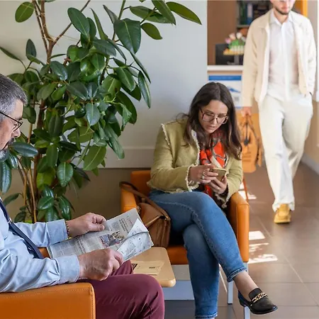 Ibis Budget En Velay Hotel