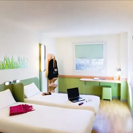 Otel Ibis Budget En Velay