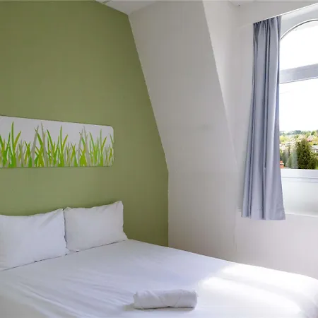 Отель Ibis Budget En Velay
