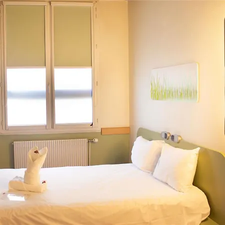 Ibis Budget En Velay Hotel