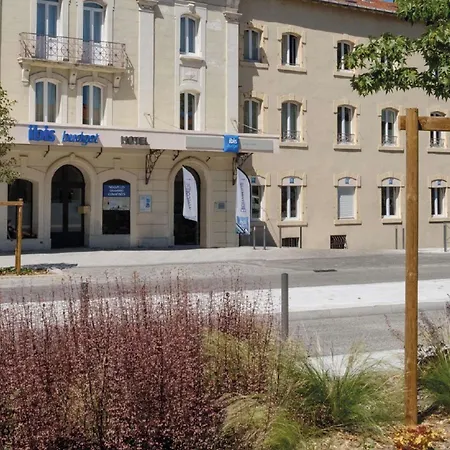 Ibis Budget En Velay Hotel