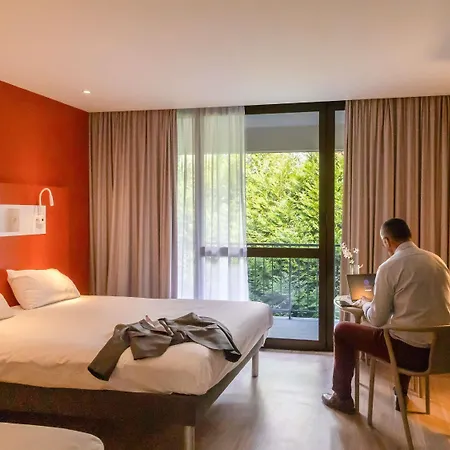 Ibis Budget En Velay Hotel