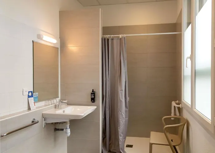 Ibis Budget En Velay Hotel