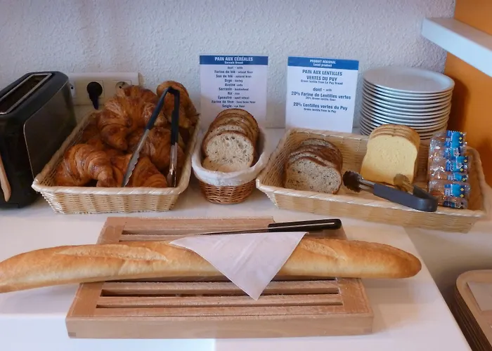 Ibis Budget En Velay Отель