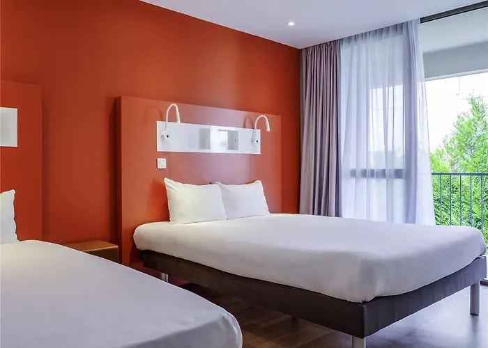 Hotel Ibis Budget En Velay Le Puy-en-Velay