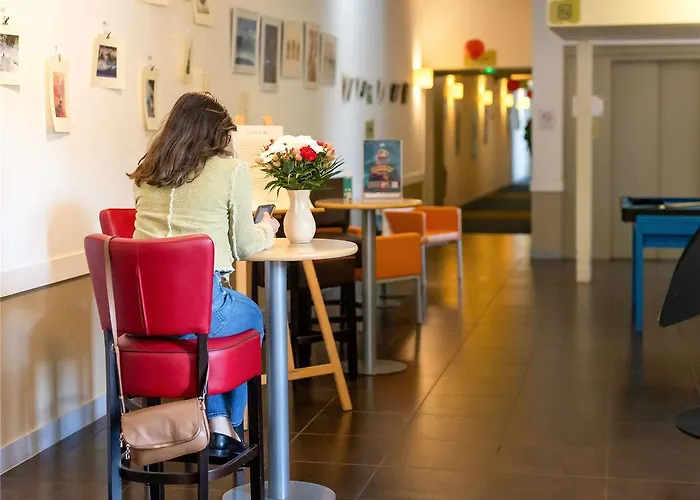 Отель Ibis Budget En Velay